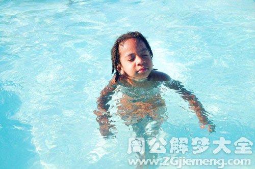 小孩溺水