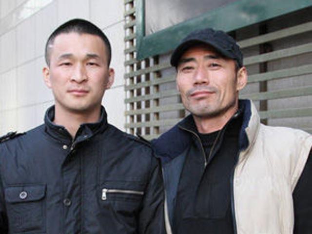 旭日阳刚:一对草根英雄