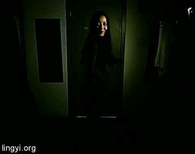 国外网友分享的“通灵板”灵异经历