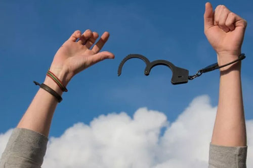 脱离单身你缺啥气质