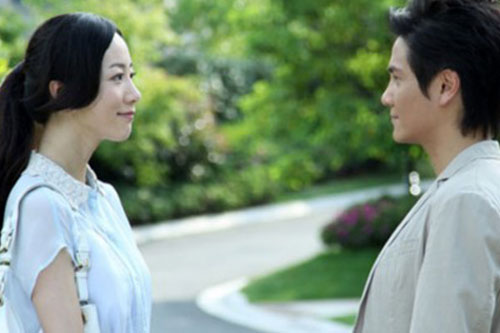 同时爱上一个人你会怎样