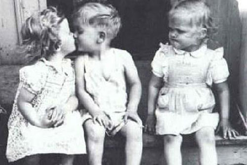 你是否希望自己的恋人吃醋