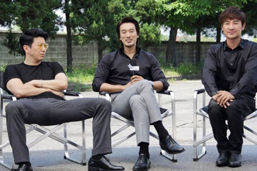 从坐姿看你是个怎样的人（女生）