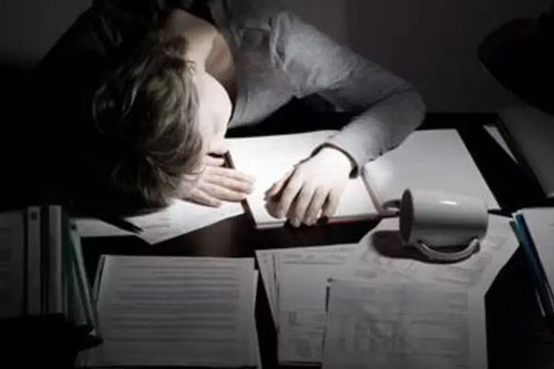 性格测试：熬夜习惯测出你的性格