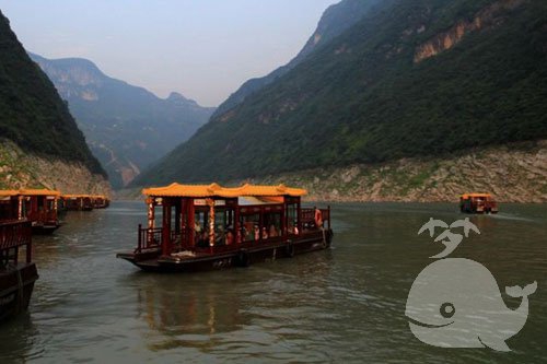 38585934_1410742368988_mthumb