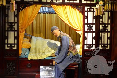 weifangbowuguanguancangwenwuzhigongtingyuyirenwulaxiang_2842347