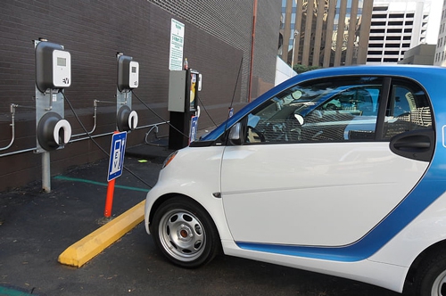 梦见开爸爸的车