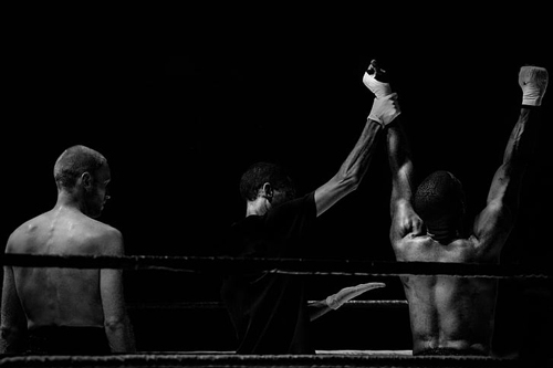 梦见奶奶跟人打架