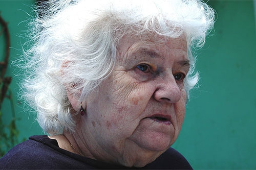 梦见死去的姑妈